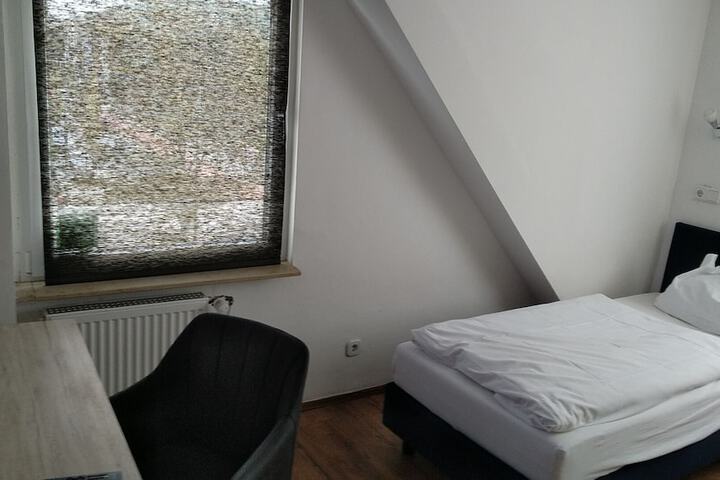 Room 22 of 56
