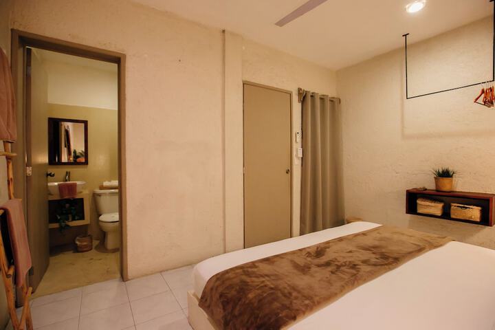 Room 35 of 117