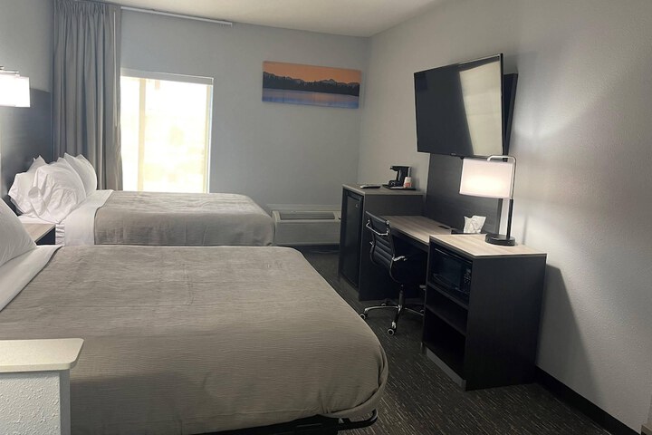 Room 16 of 27