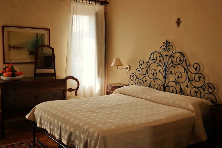 Room 21 of 22