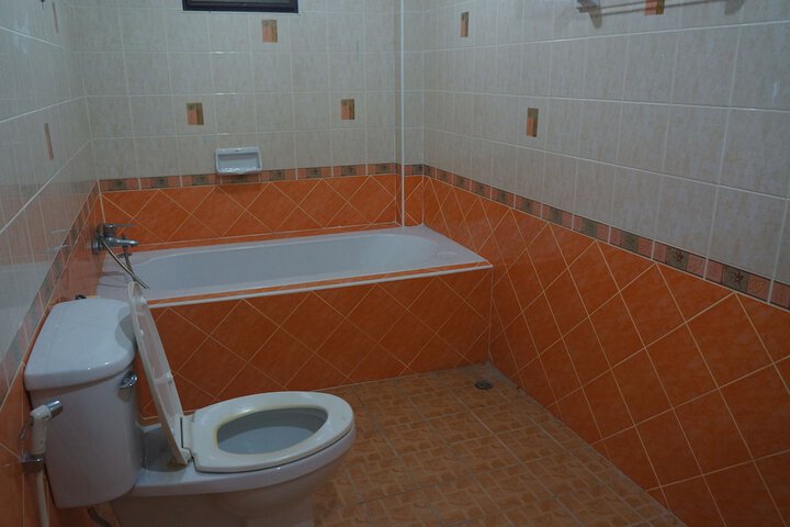 Room 60 of 84