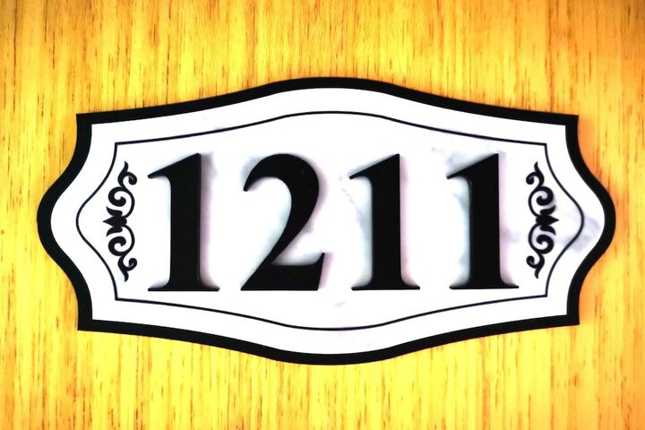 Room 107 of 442
