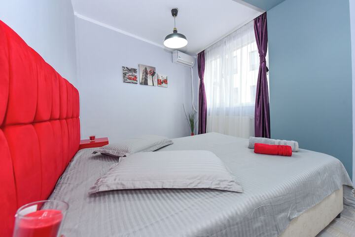 Room 7 of 35