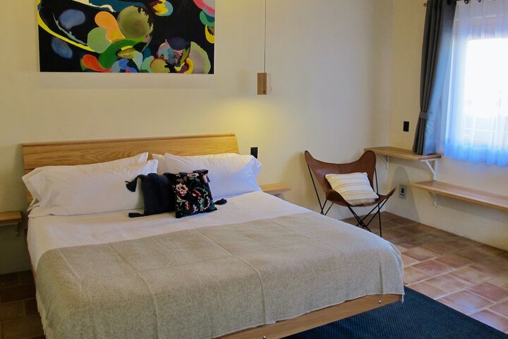 Room 2 of 41