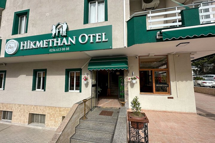 Hotel 90 of 102
