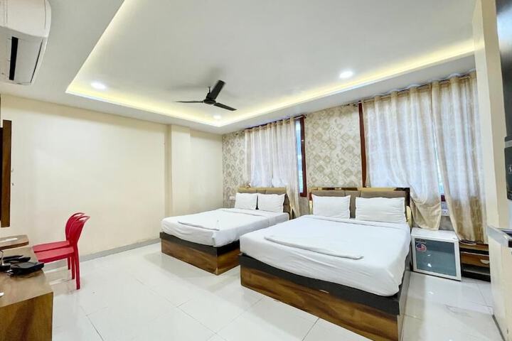 Room 17 of 42