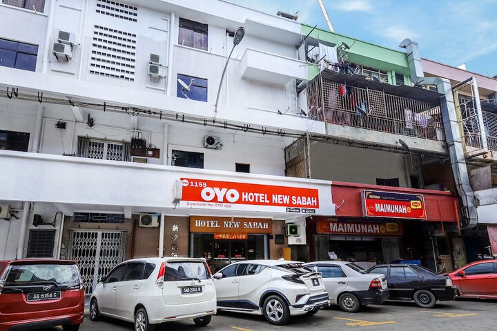 Hotel Entry