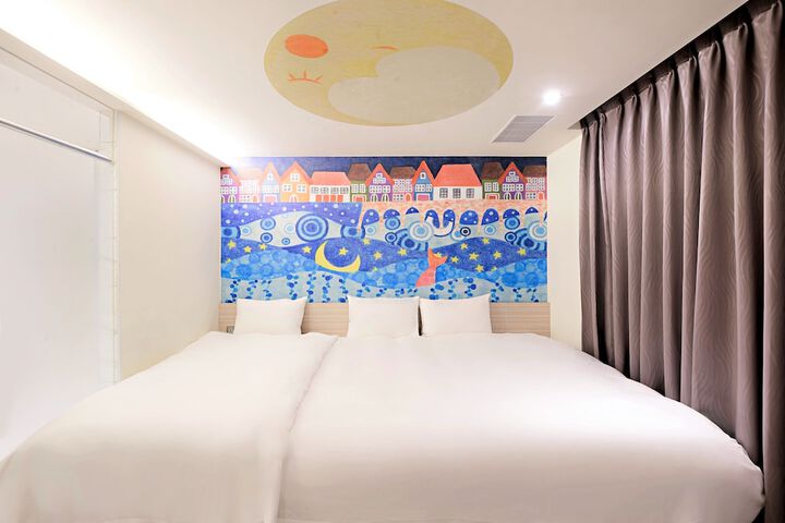 Room 18 of 45