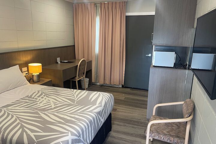 Room 16 of 51