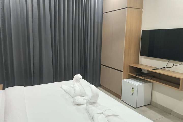 Room 5 of 45