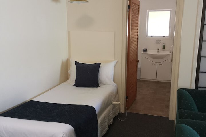 Room 12 of 58