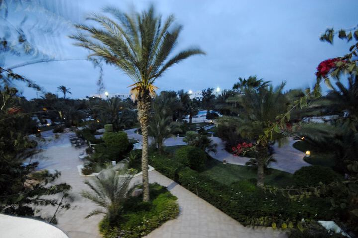Hotel Exterior 135 of 148