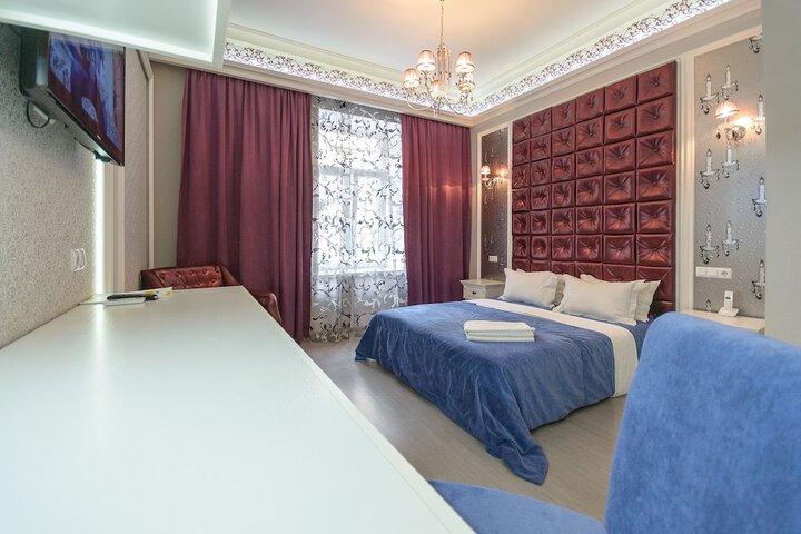 Room 20 of 214