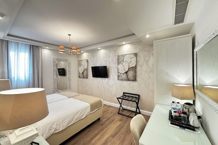 Room 109 of 155