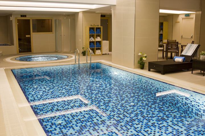Pool 31 of 53