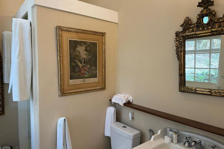 Room 29 of 48