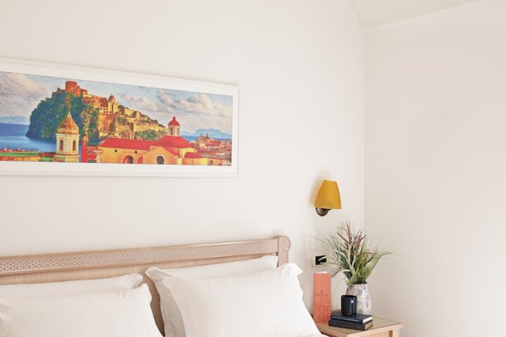 Room 25 of 107