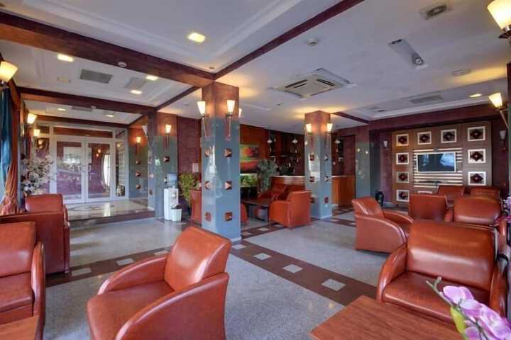 Hotel Interior 4 of 17