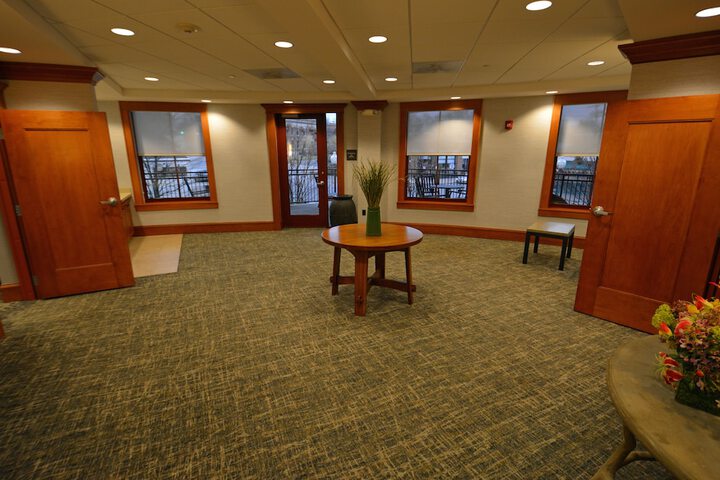 Meeting facility