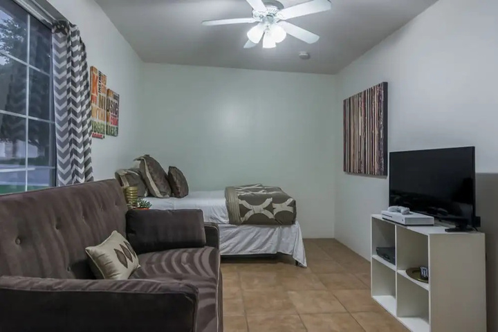 Photo of La Quinta Watering Hole Four Bedroom House