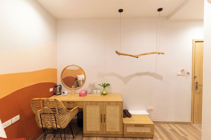 Room 9 of 49