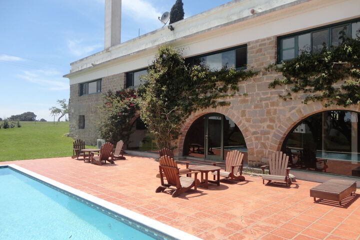 Pool 54 of 73