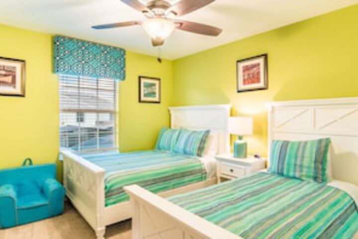 Room 13 of 63