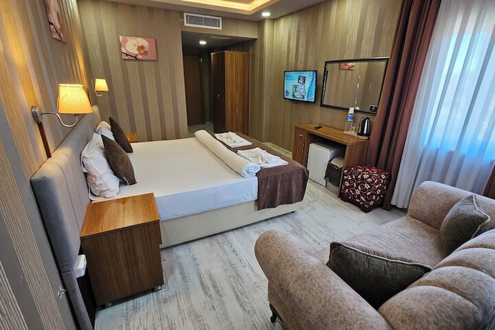 Room 21 of 64