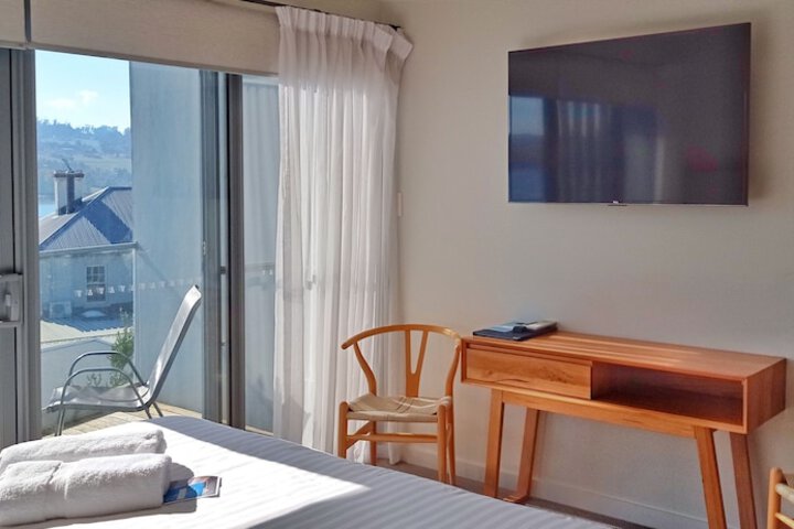 Room 12 of 51