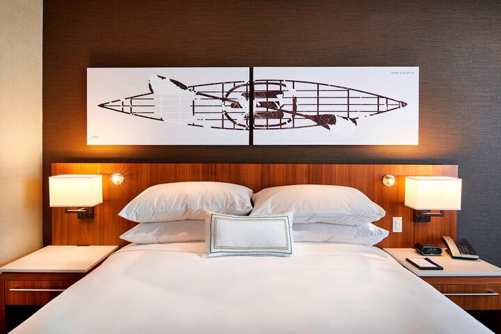 Room 21 of 47