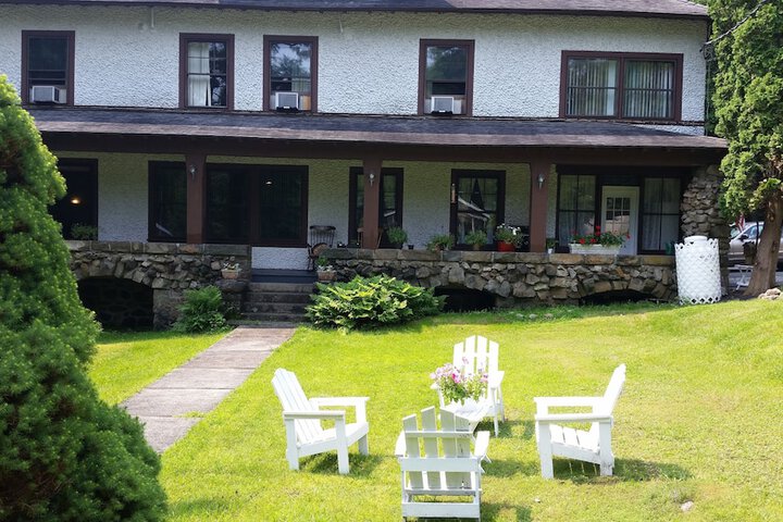 Property Grounds 12 of 33