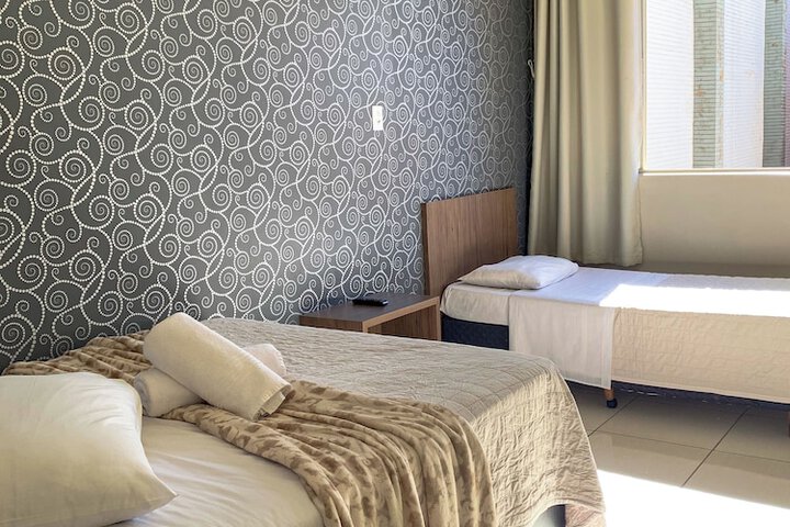 Room 9 of 26
