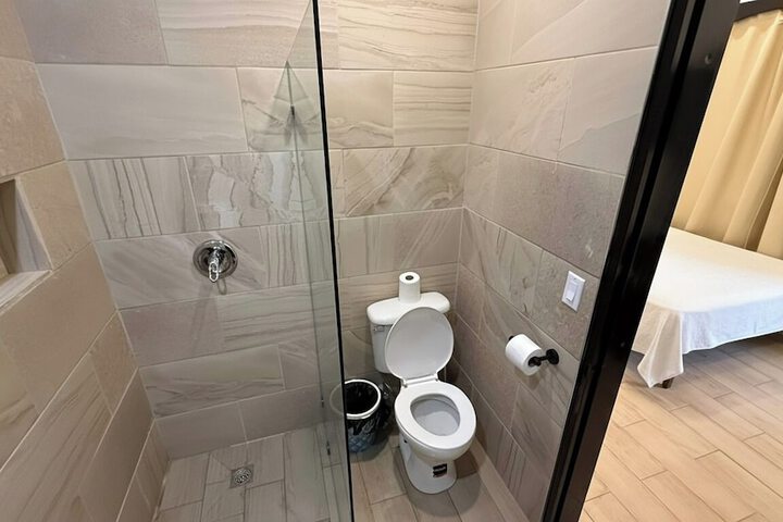 Room 26 of 41