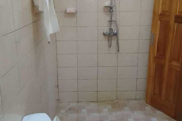 Room 17 of 19