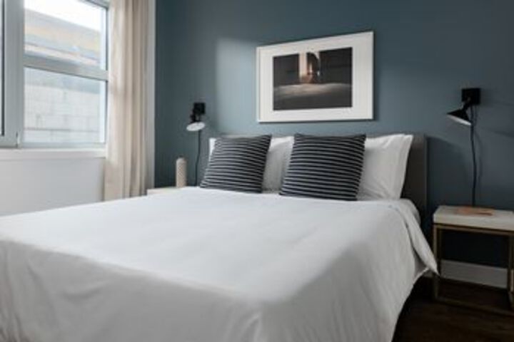 Room 3 of 23