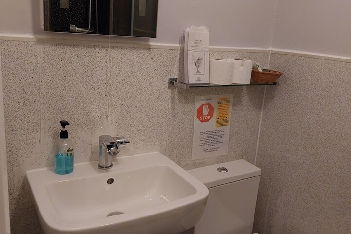 Room 47 of 62
