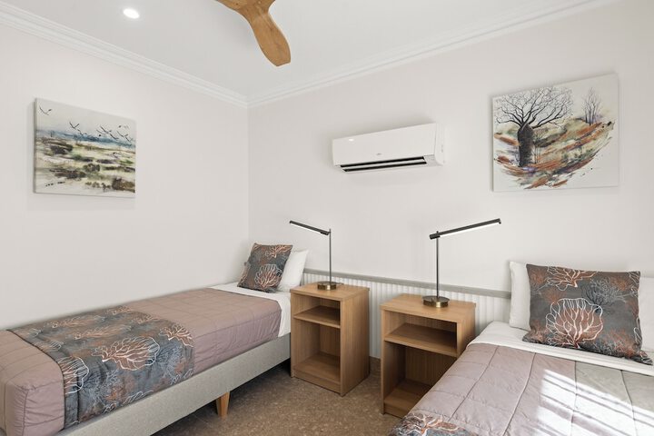 Room 41 of 66