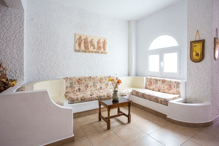 Hotel Interior 4 of 21