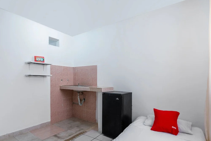 Room 3 of 11