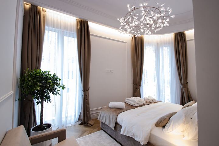 Room 13 of 49