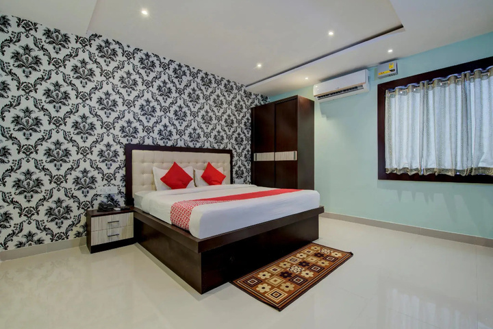 Room 3 of 15