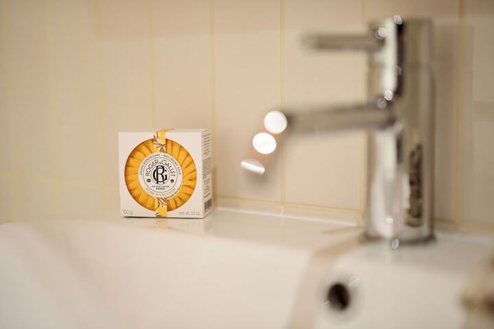 Bathroom Interior Photo