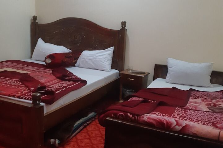 Room 14 of 22