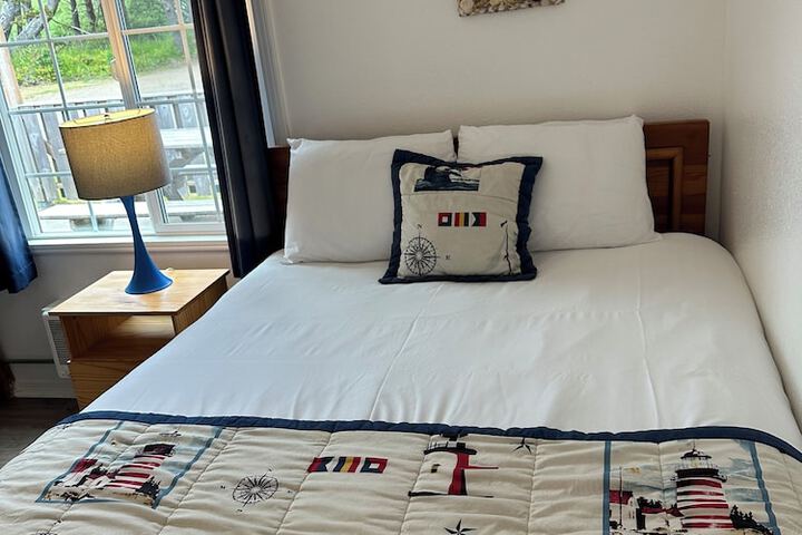 Room 27 of 150