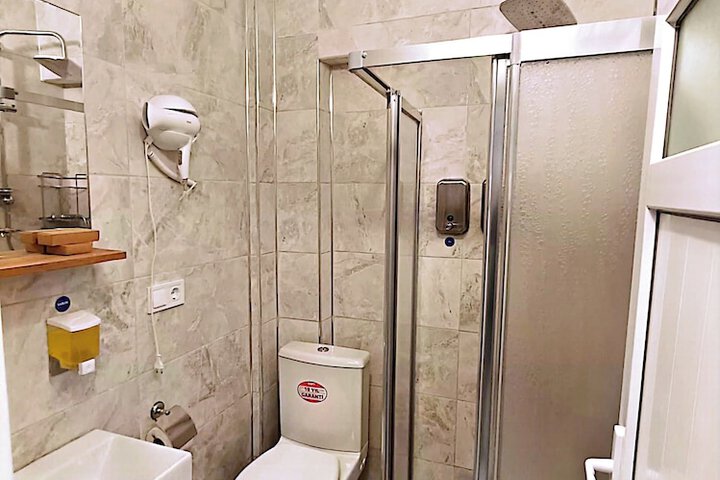Room 20 of 30