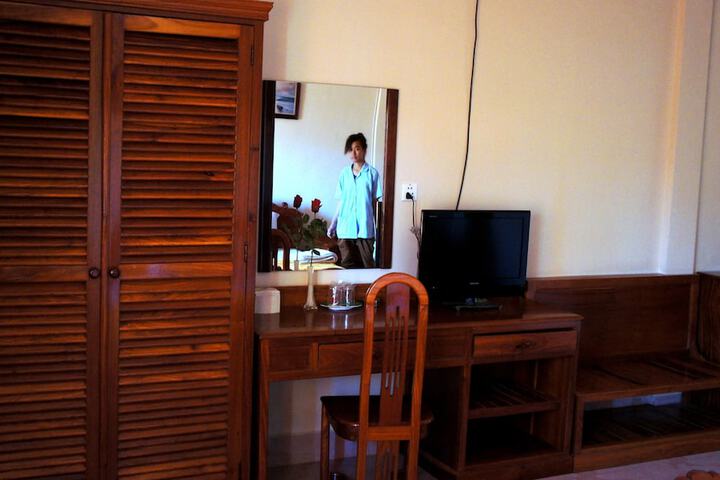Room 29 of 47