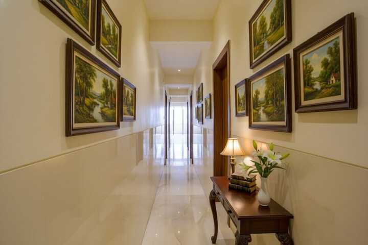Hotel Interior 6 of 45