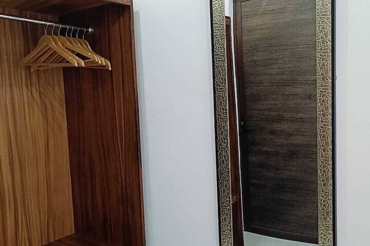 Room 7 of 60