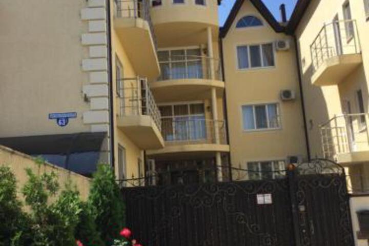 Fiesta Hotel