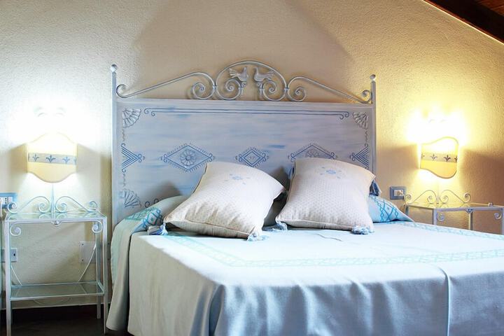 Room 4 of 45